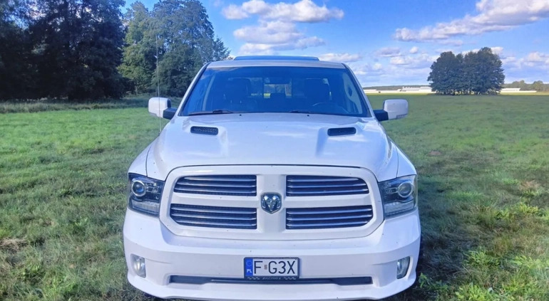 Dodge RAM cena 119999 przebieg: 173000, rok produkcji 2016 z Szepietowo małe 254